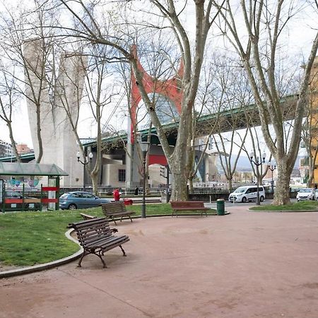 Pension H30 Bilbao Bagian luar foto