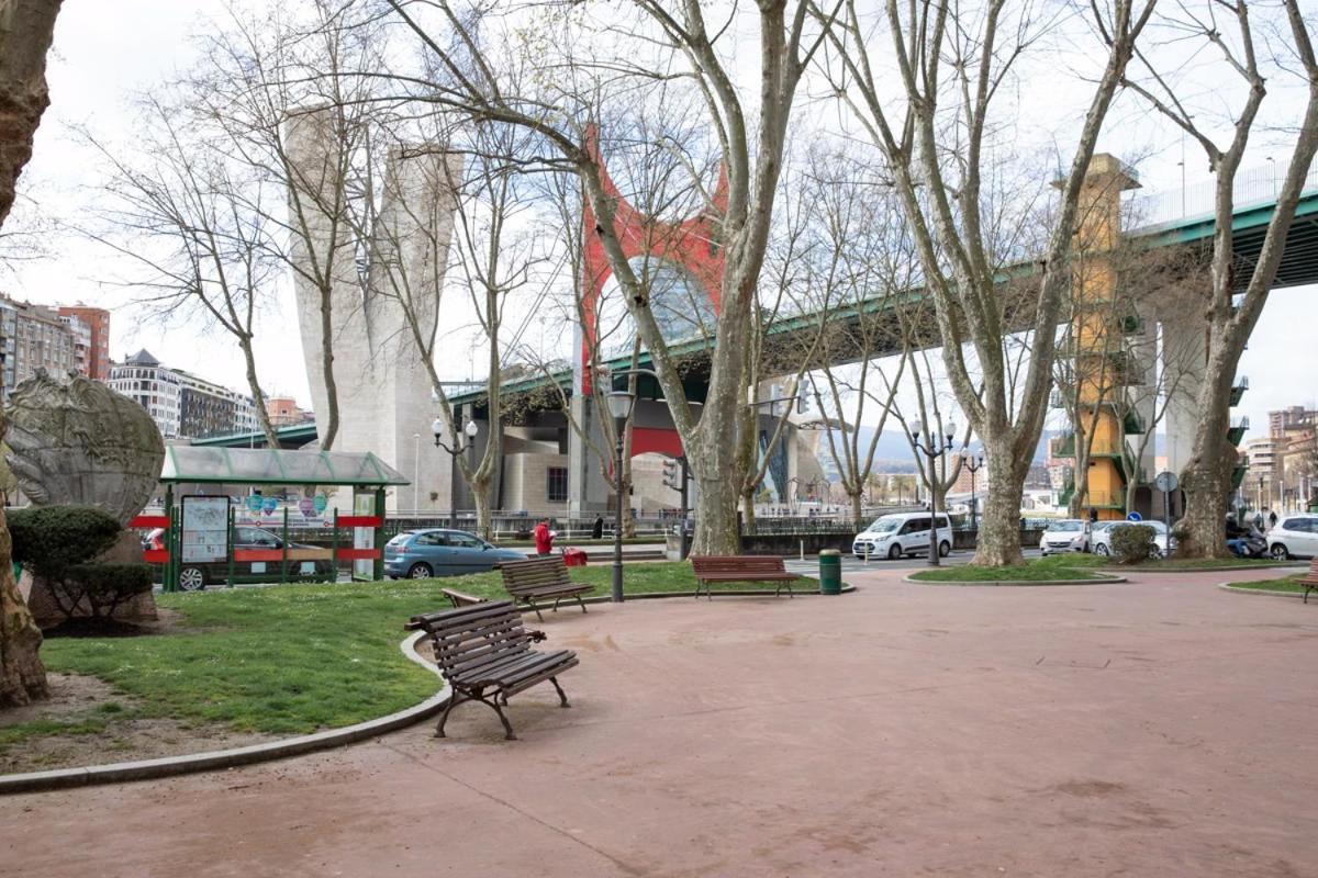 Pension H30 Bilbao Bagian luar foto
