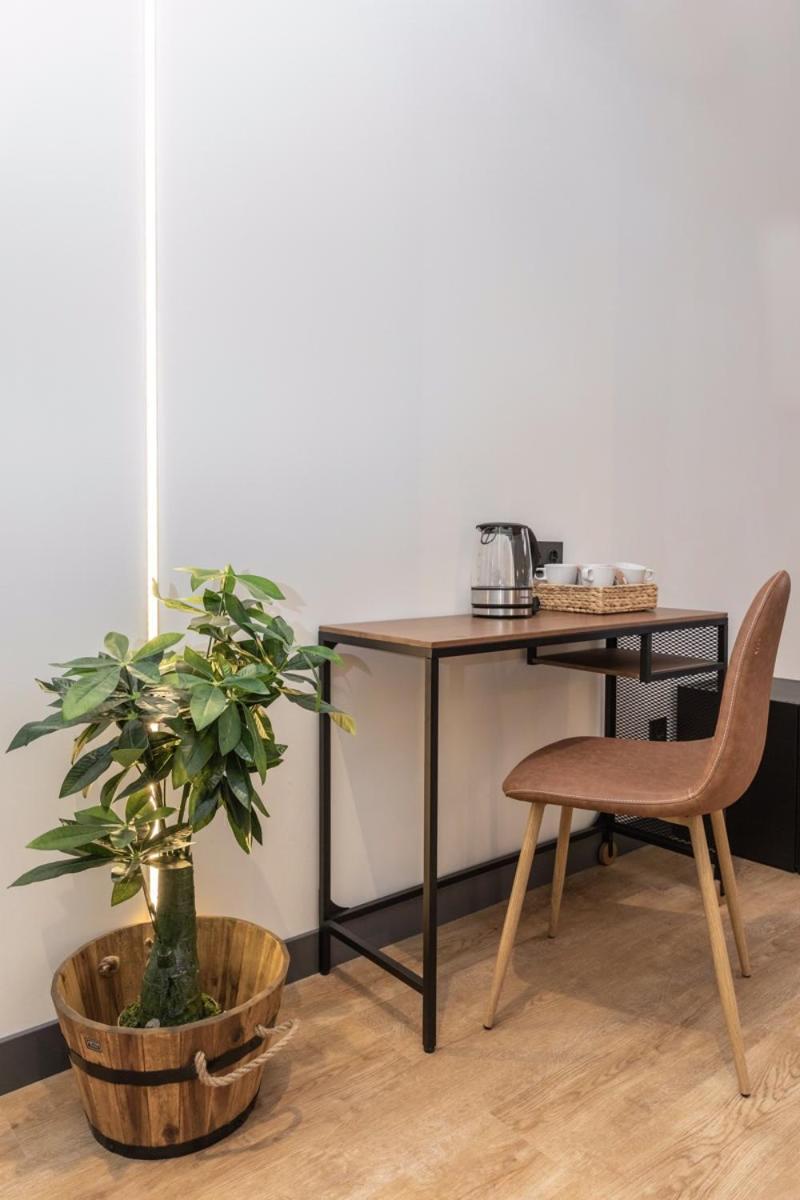 Pension H30 Bilbao Bagian luar foto