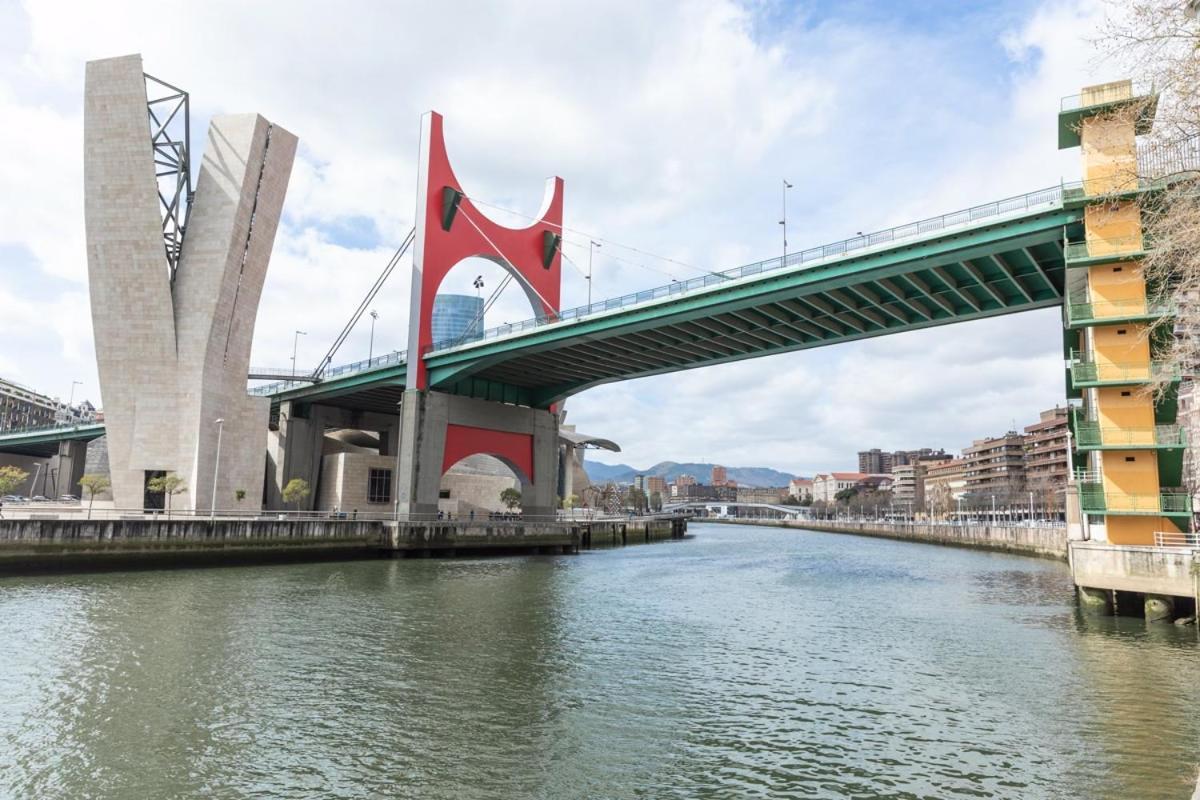 Pension H30 Bilbao Bagian luar foto